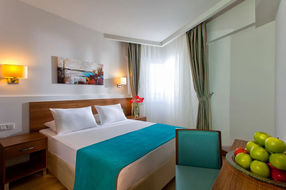 اتاق هتل گرند پارک لارا آنتالیا